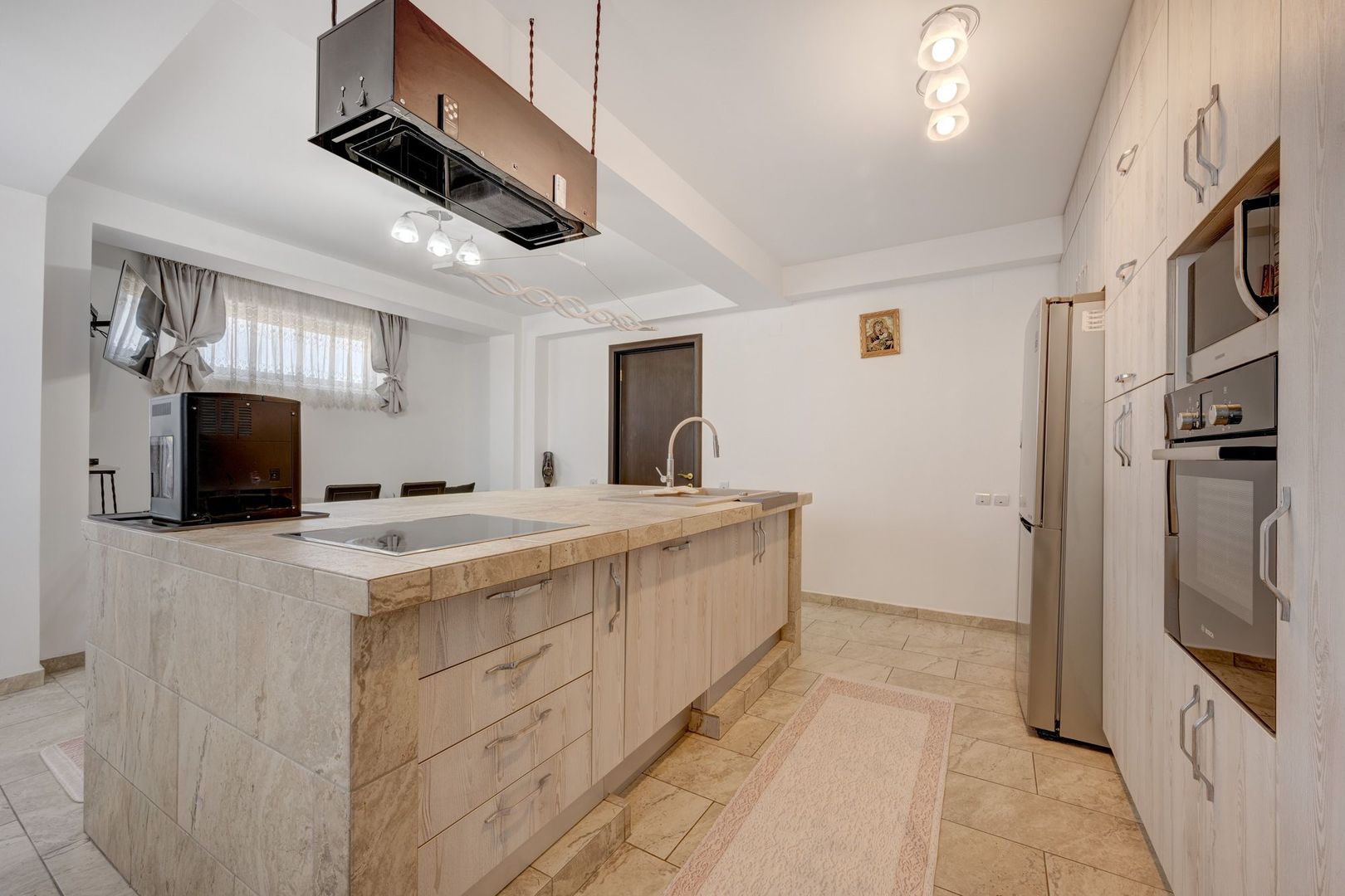 SI CASA SI AFACERE totul sub același acoperiș in Sector 5/Sălaj - LIDL - Poză 57