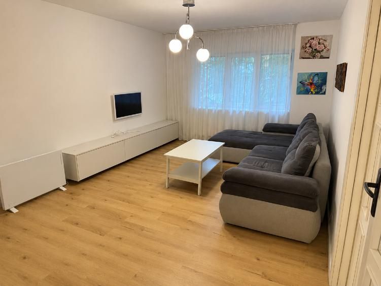 De Închiriat Apartament 2 Camere, în Apropiere de Tineretului - Poză 1