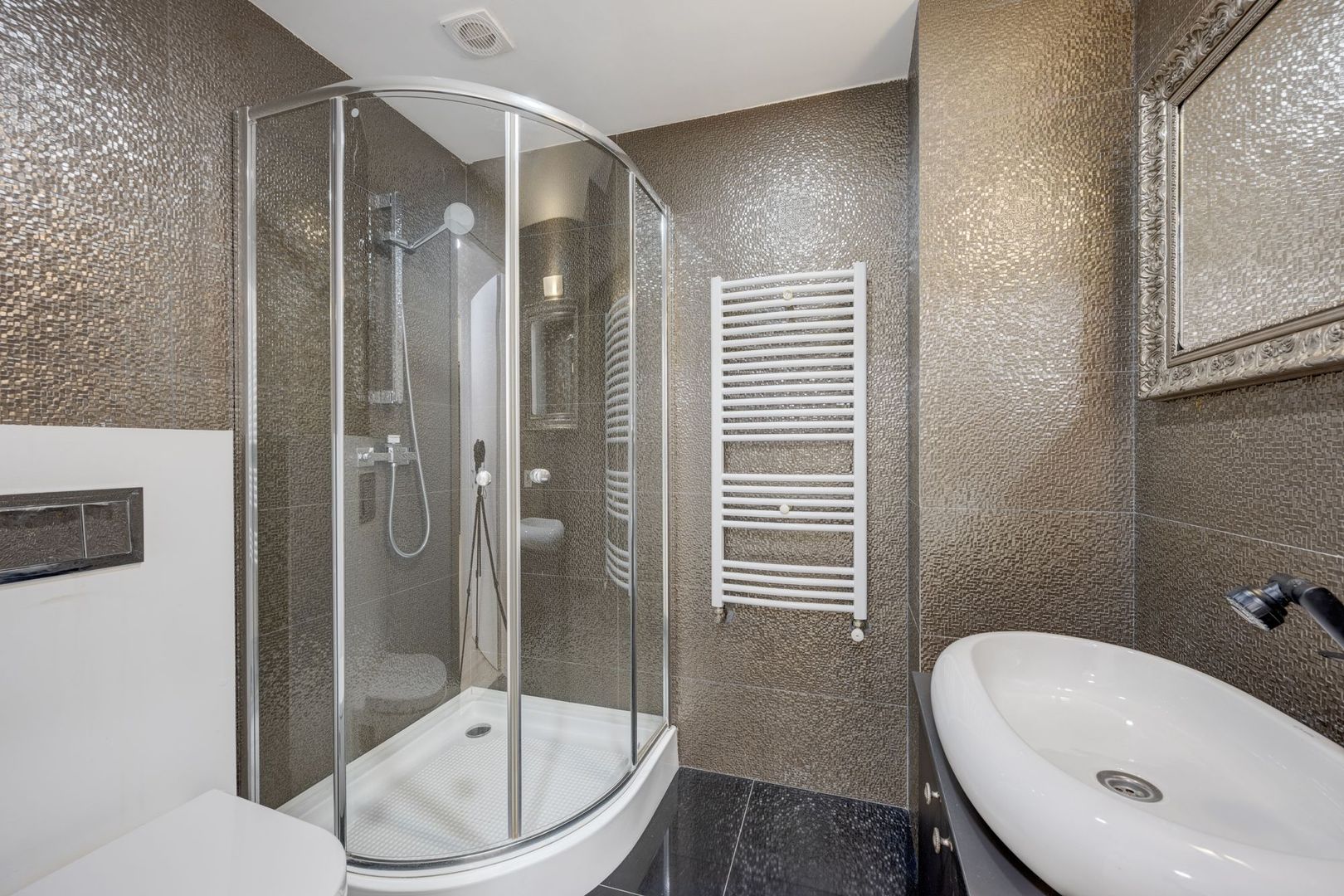 Apartament 3 camere superb si curte proprie Parc Herastrau - Poză 24