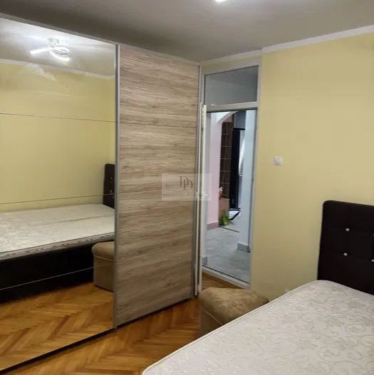 Apartament 4 camere spațios | 2 băi | Etaj 1 | Zorilor – Gheorghe Dima - Poză 4