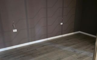 Ap 1 cam, 40 mp ultracentral, ideal ca investiție, renovat – 119.000 € - Poză 5