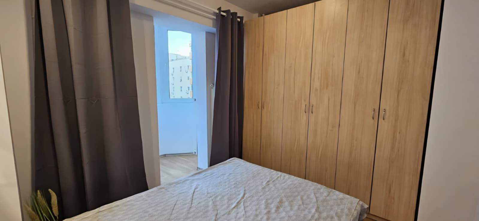 Închiriere 2 Camere Unirii, Decomandat Bloc Reabilitat - Poză 6