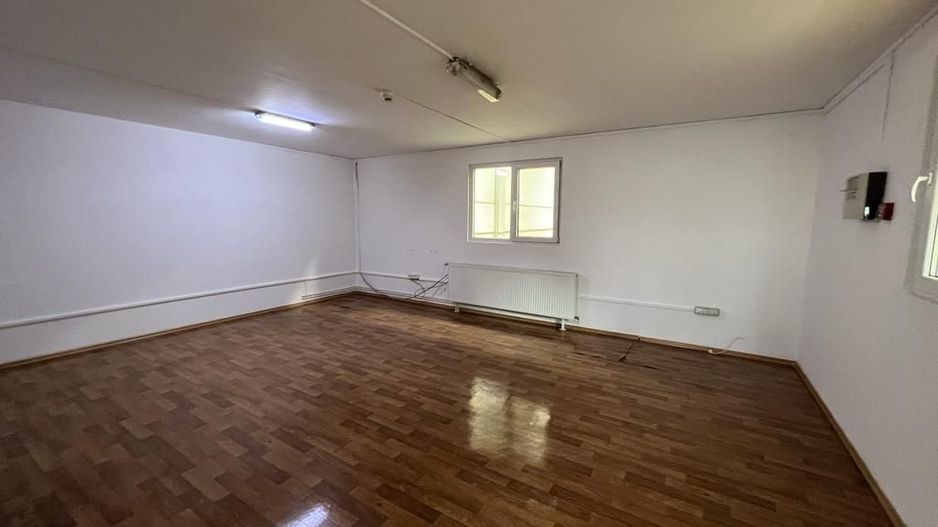 Hala de vanzare in Calea Sagului - platforma Incontro - Poză 13
