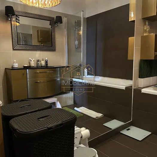 Apartament de lux cu 90 mp, cu vedere panoramică a Clujului - Poză 6