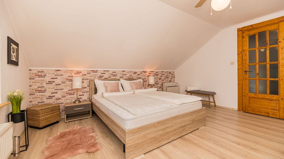 Vila de lux,  de inchiriat! Drumul Poienii! - Poză 28