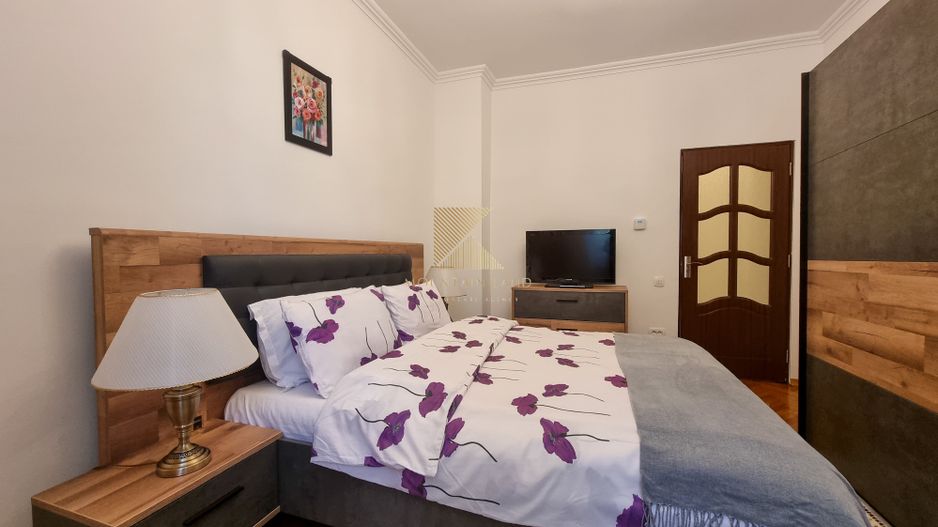 Apartament complet renovat și mobilat – parter, Bulevardul 15 Noiembri - Poză 13