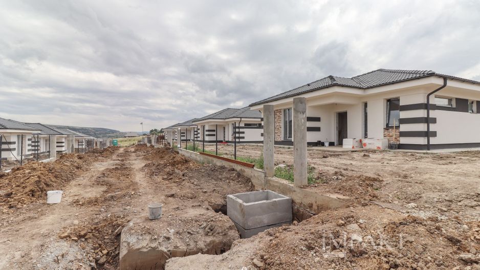 Casa individuala cu design mediteranean,  situata la periferia Cluj-Napoca, în Corusu! - Poză 12