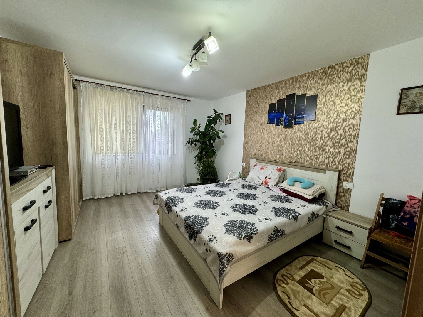 Casă Spațioasă de Vânzare în Ghimbav | Două Apartamente | Teren 579 mp - Poză 21
