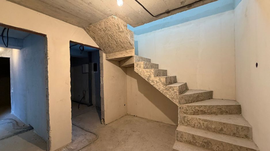 Duplex Hi-Tech Pașcani, 230 m2 - Poză 14
