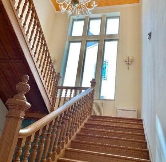 Vila cu 21 camere la Km. zero -Birouri - Poză 13