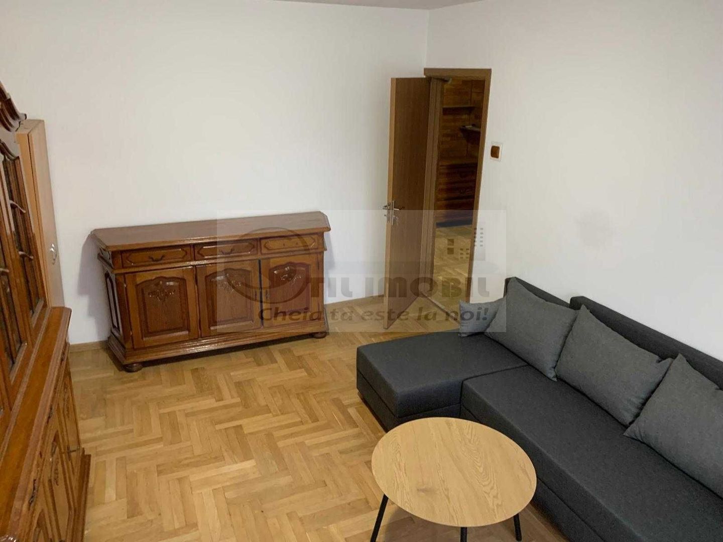 Ap. cu 2 cam, dec. Bvd. Independentei - etaj 4/9 - 500 euro ! - Poză 3