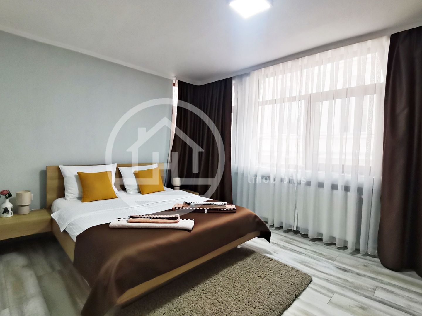 Apartament de inchiriat cu 2 camere in zona ultracentrala, Oradea - Poză 4
