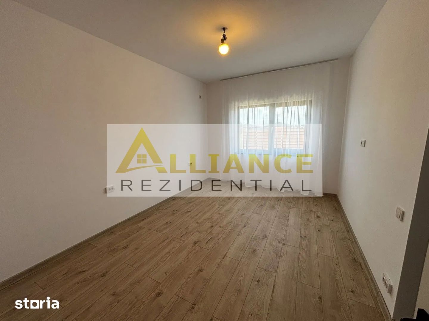 casa  de vanzare - Poză 6