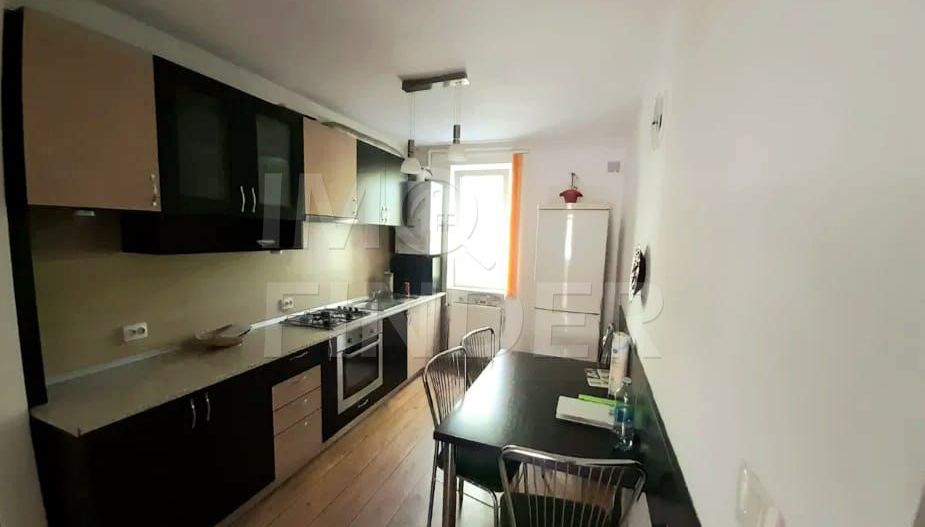 4 Camere etaj 1 Zona Hotel Royal - Scoala Internationala Gheorgheni - Poză 2
