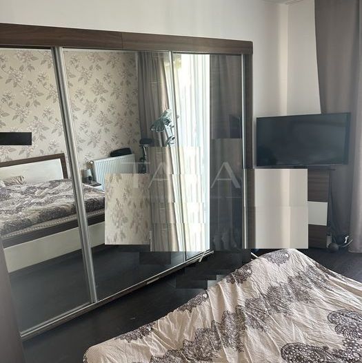 Apartament cu 2 camere, 2 balcoane de 15 mp, zonă Florilor. - Poză 7