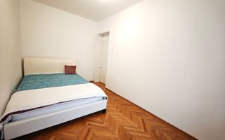 Apartament 3 camere | Zona Pajura – Jiului | Etaj 2/4 | Loc de parcare - Poză 7
