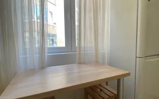 2 dormitoare, centrala proprie, bucatarie inchisa. Piața Libertatii. - Poză 19
