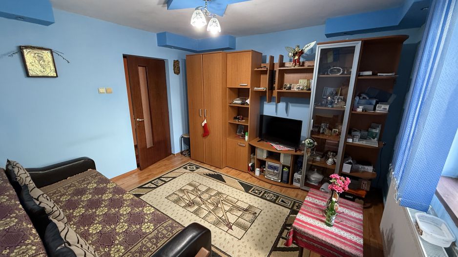 Vila construită in 2010 - P+1+pod - S=236 mp și curte 238 mp Campina! - Poză 14