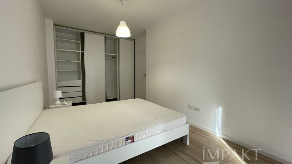 Apartament 3 camere, 60 mp, zona Bulgaria, luminos si spatios - Poză 4