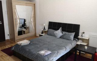 Garsoniera in bloc nou zona Calea Calarasilor cu centrala proprie - Poză 1