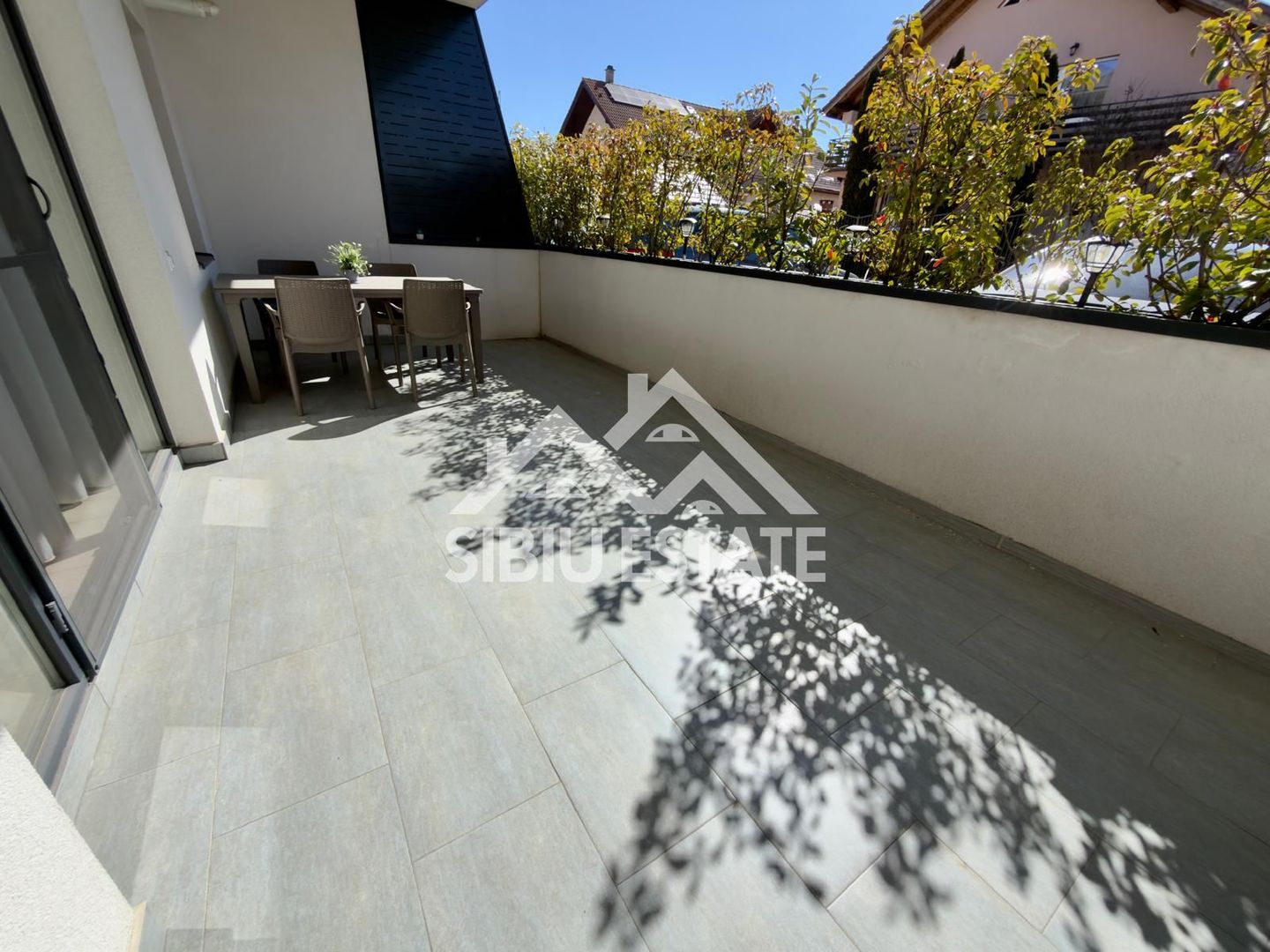 Apartament PREMIUM 3 camere, curte, 2 terase- Selimbar - Poză 2