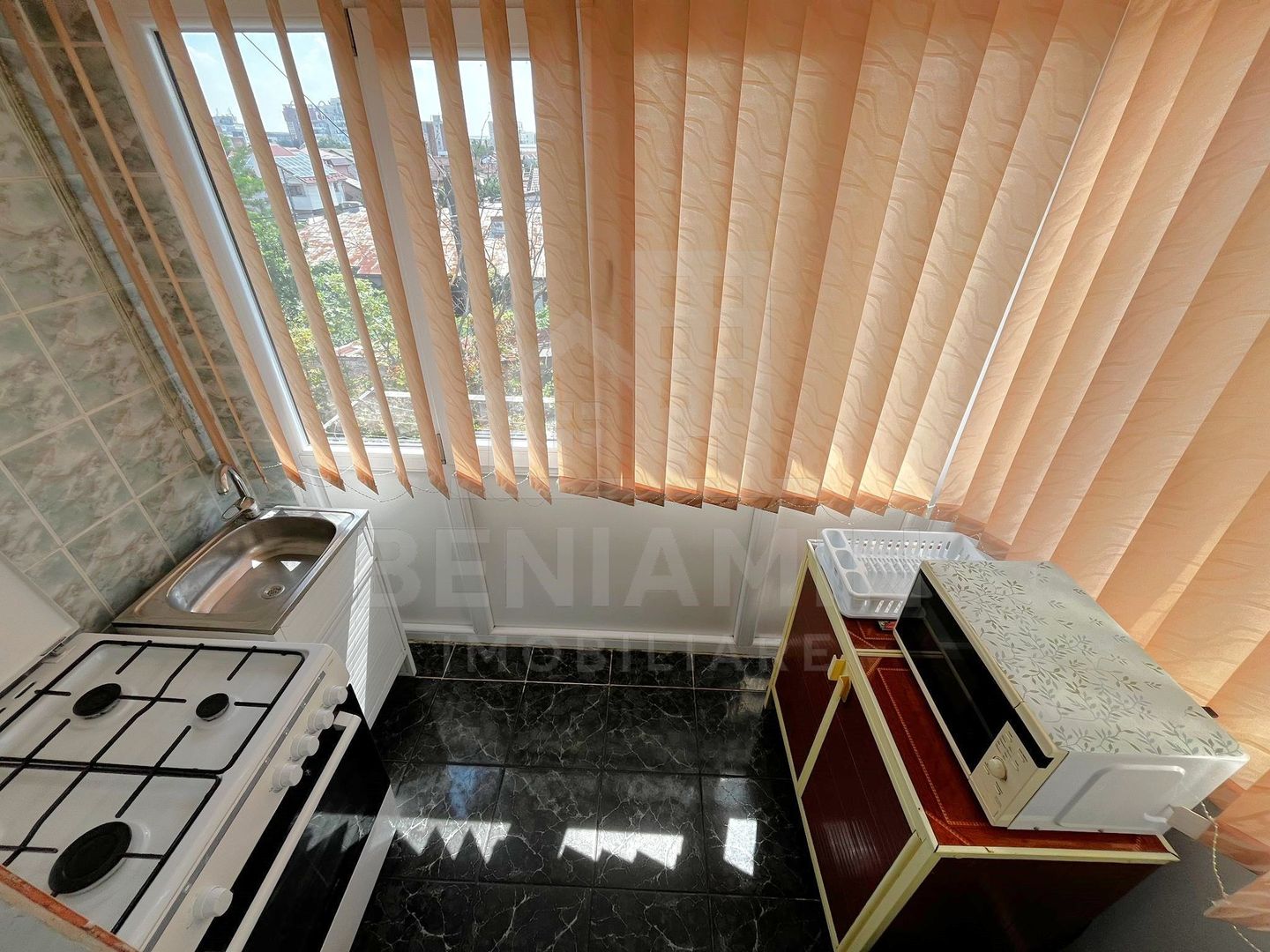 Apartament-2 Camere-Decomandat-Etajul 2-Mobilat-Utilat-CV9-Catedrala - Poză 5