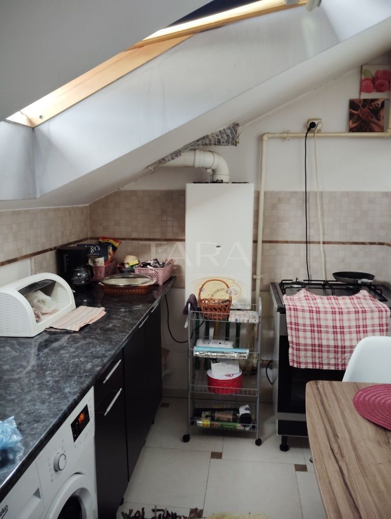 Apartament cu 2 camere, spațiu de depozitare de 30 mp, Florești. - Poză 2