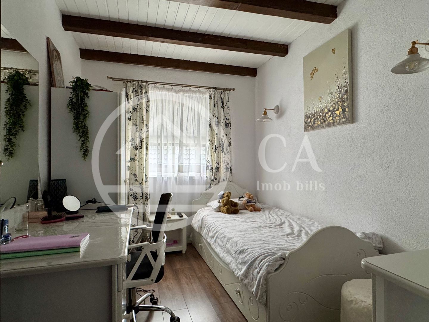 Casă de vânzare cu 6 camere in cartierul Tineretului, Oradea - Poză 12