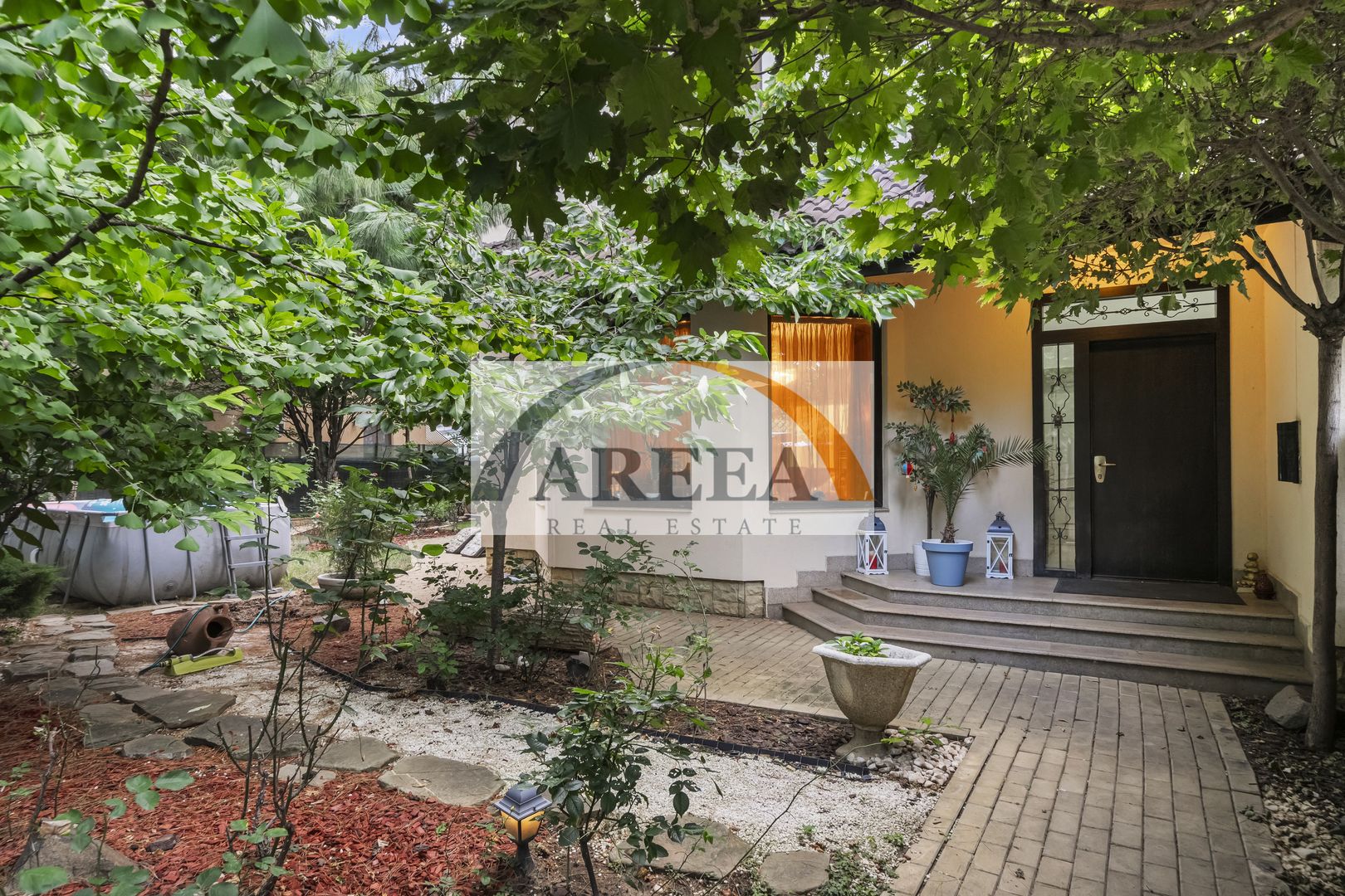 Vilă de închiriat în Pipera – Drumul Negru, ideal familie, curte mare - Poză 7