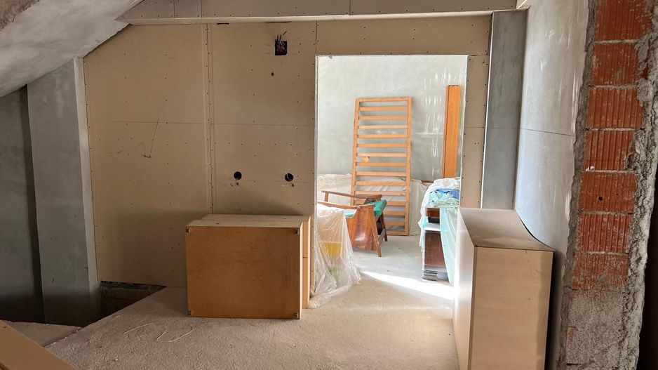 Casa la gri in Pipera  cu potential 1000 euro m2 - Poză 29