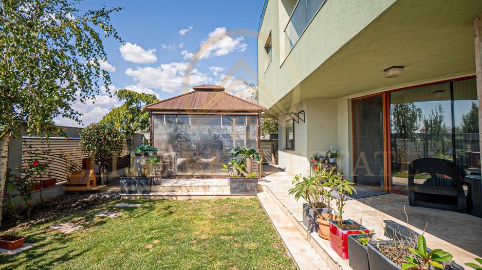 Mamaia Sat - Vila moderna, dotari premium, curte mare, vedere la lac! - Poză 4