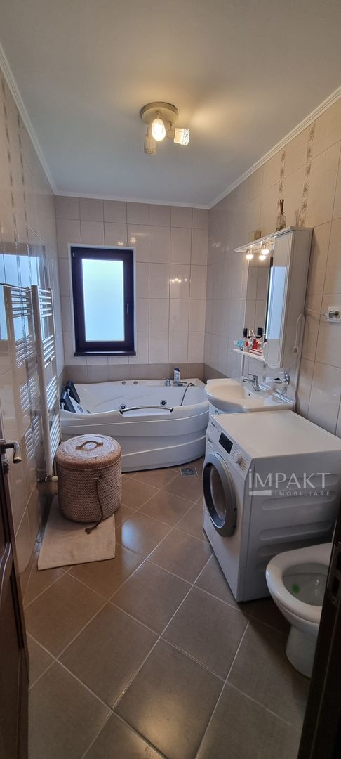 Apartament cu doua camere de vanzare, cartier Europa! - Poză 7