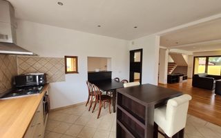 Super oferta!!!Vila spațioasă în Ghiroda! - Poză 3