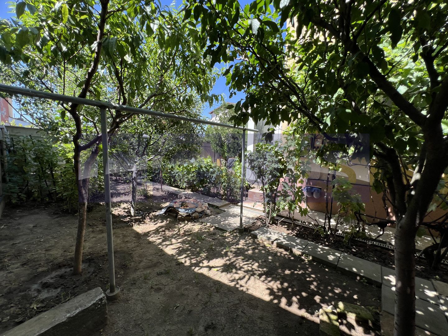 VANZARE CASA SPATIOASA SI LUMINOASA | ZONA CRANGASI / GIULESTI | TEREN 300 MP - Poză 19