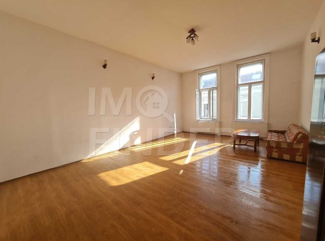 Vanzare apartament, 81 mp,  parcare, zona ultracentrala - Poză 1