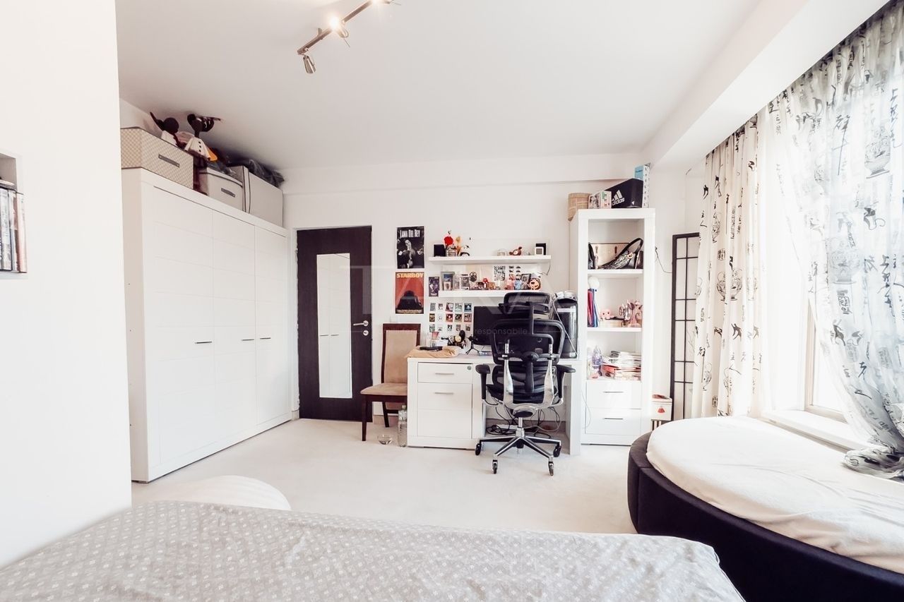 Casă modernă cu panoramă și spații generoase – zona Europa - Poză 7