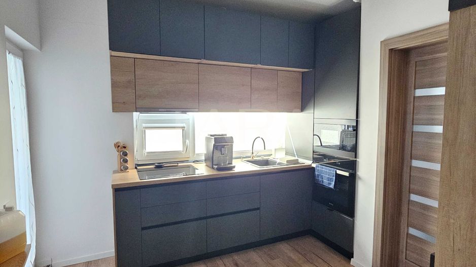 Apartament 3 camere, parcare, 2 balcoane - Eroilor, Florești - Poză 3