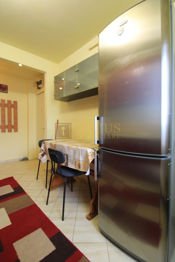 Dorobantilor, 2 camere, centrala proprie - Poză 3