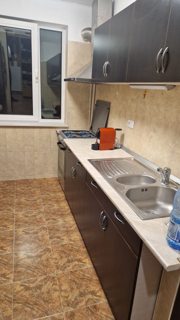 Apartament 3 camere de inchiriat, modern,  complet utilat, Drumul Taberei - Poză 3