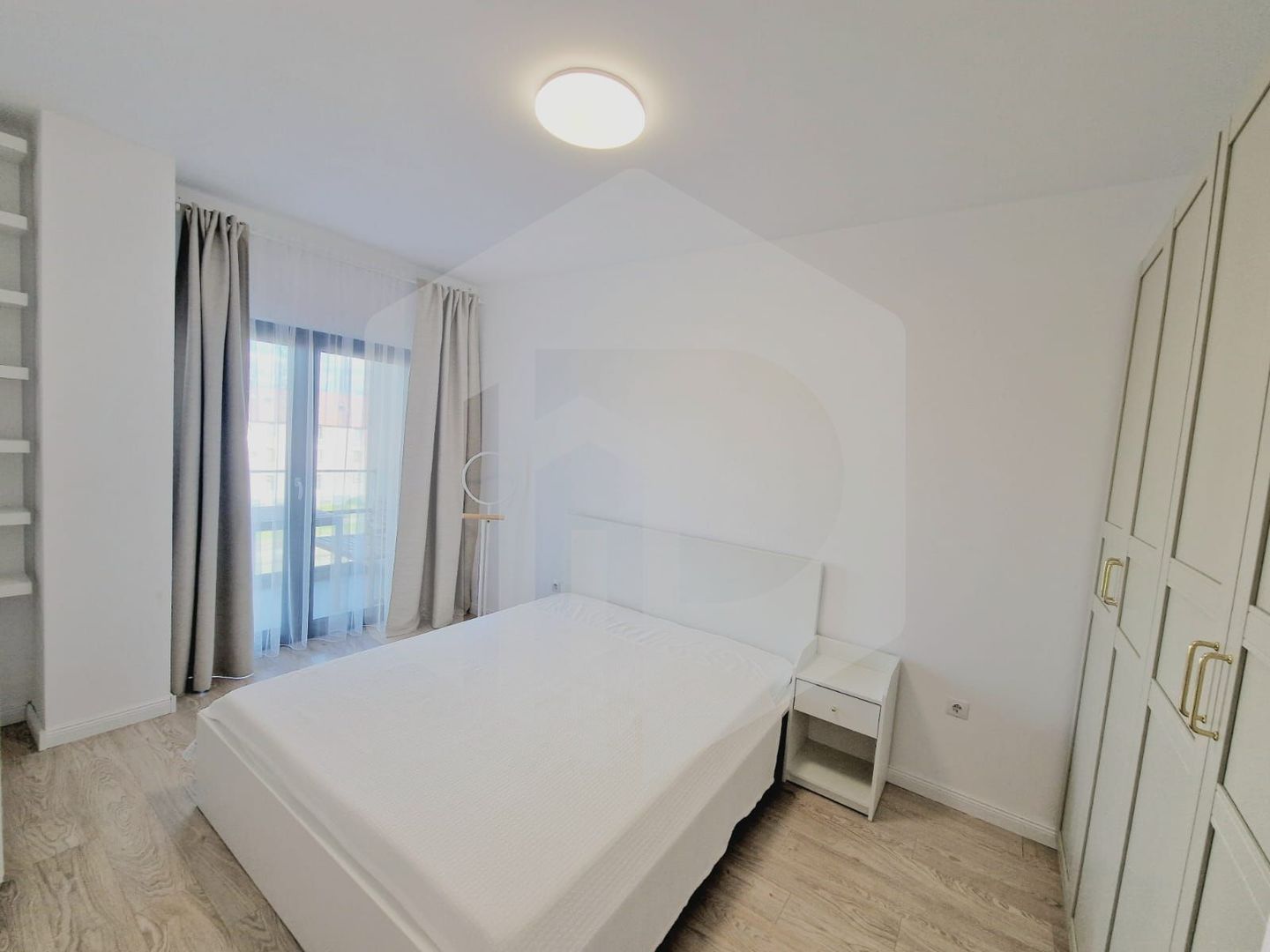 Apartament modern 2 camere loc de parcare inclus - Poză 13