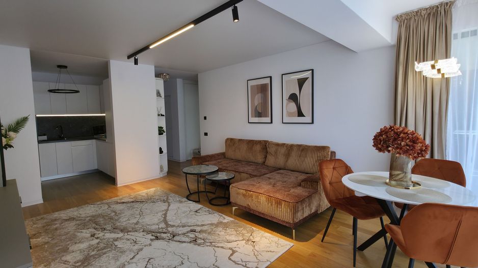 Apartament elegant 2 camere, terasă 13 mp și parcare | Yacht Kid - Poză 1