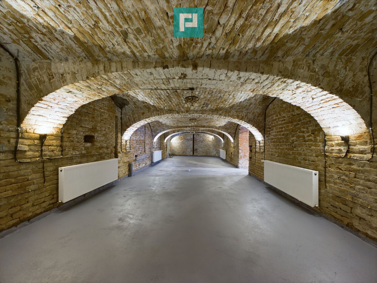 Spațiu central open-space de închiriat - Poză 8