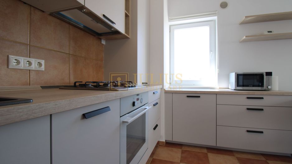 Banu Construct; Loc de PARCARE si Ctr. Inclus. - Poză 5