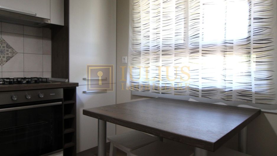 Apartament la casa, 2 camere, 2 bai, centrala proprie. - Poză 6