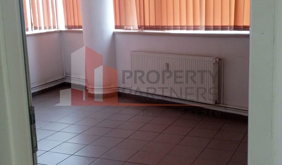 135 mp de birouri pe Calea Plevnei - Poză 7
