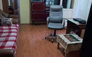 Apartament 3 camere, bloc 4 etaje, Berceni, 67mp - Poză 2