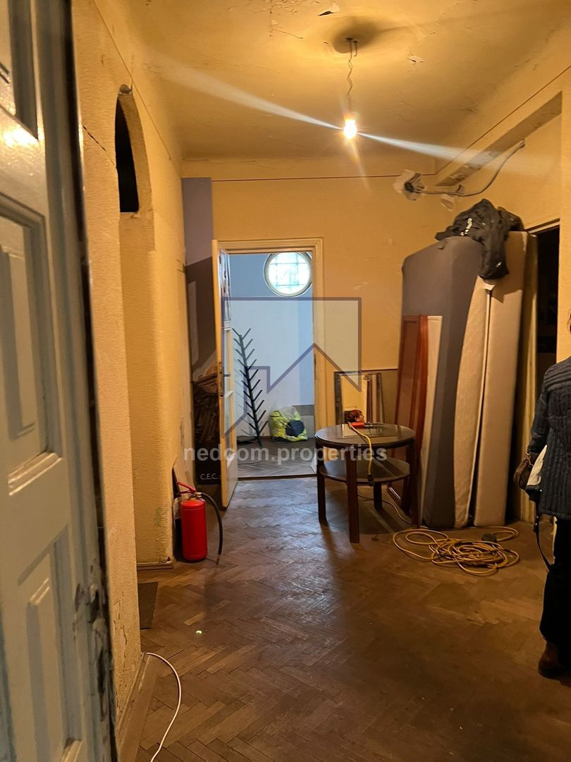 Vilă interbelică S+P+E+M | 8 camere | Zona Aviatorilor – Arcul de Triumf - Poză 2