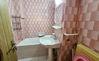 Apartament 3 camere, 2 bai, 2 balcoane, etaj 1, zona Liceului Sportiv - Poză 12