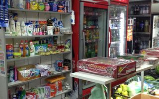 Cedez spatiu si afacere din mers  pe bld. Liviu Rebreanu 6 - Minimarket cu societate sau fara. - Poză 4