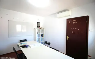 Salcamilor - Bd. Dacia, Vila renovata 223 mp utili, inchiriata! - Poză 72
